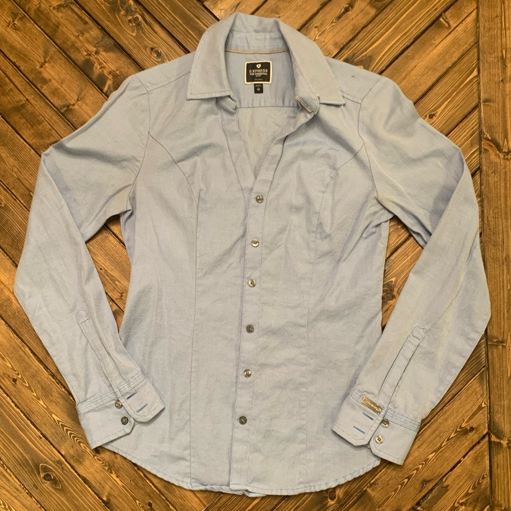 Express The Essential Light Blue Oxford Button-Down Shirt